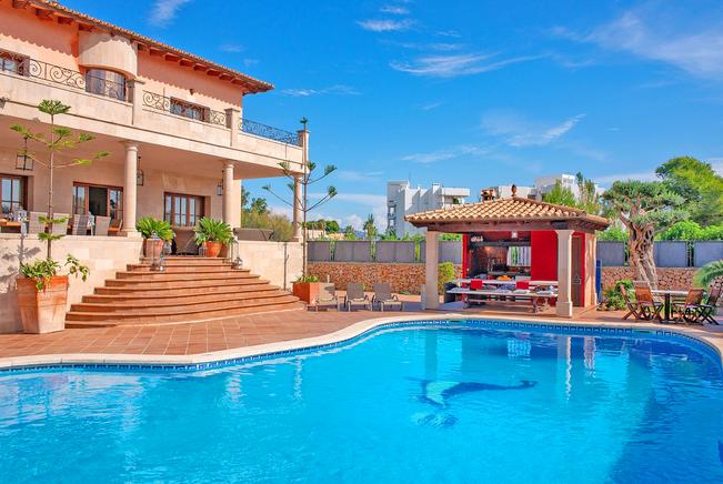 Holiday Villas to rent in Puerto Pollensa, Mallorca